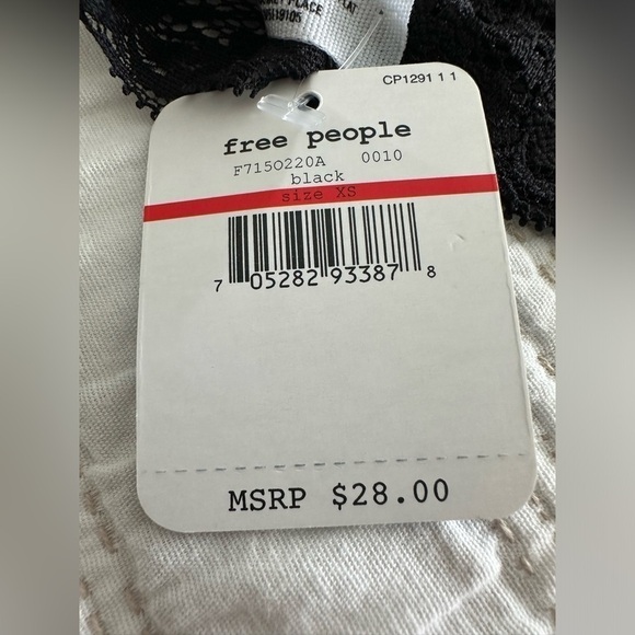 Free People Intimately Scallop Lace Bandeau in Black Size XS - Picture 13 of 14